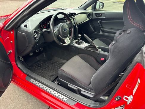 Used 2016 Subaru BRZ Premium w/ Popular Package #1 RWD image 13
