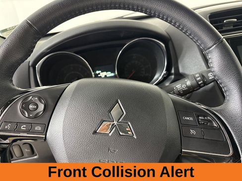 Used 2025 Mitsubishi Outlander Sport SE AWD/4WD image 11