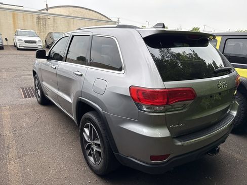 Used 2017 Jeep Grand Cherokee Limited w/ Luxury Group II AWD/4WD image 5