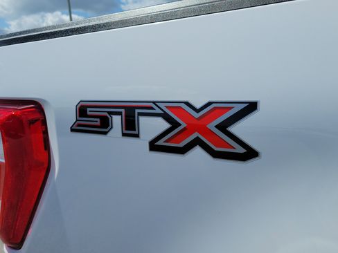 Used 2023 Ford F150 XL w/ STX Appearance Package RWD image 9