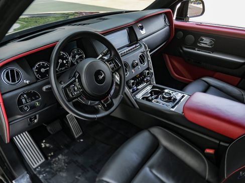 Used 2022 Rolls-Royce Cullinan image 31