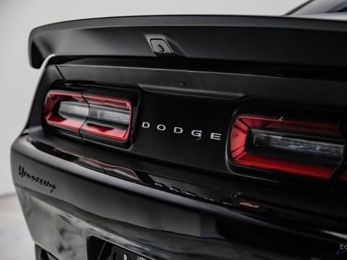 Used 2022 Dodge Challenger SRT Hellcat RWD image 20