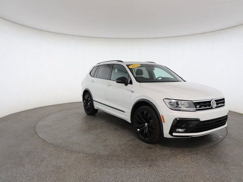 Used 2021 Volkswagen Tiguan SE R-Line image 27