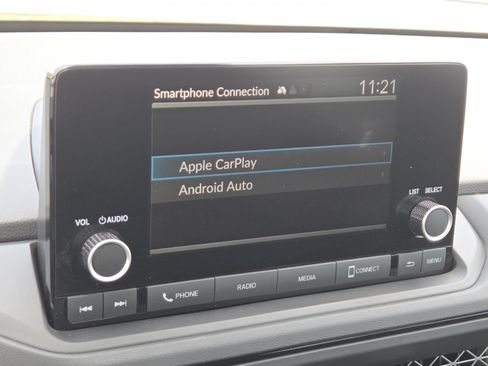 Used 2025 Honda Accord SE image 4