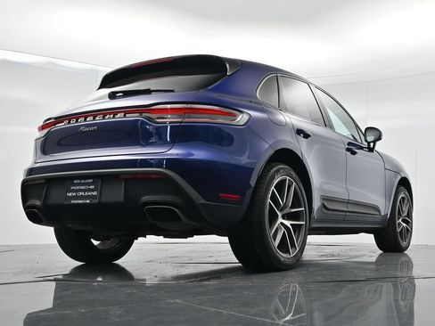 Certified 2026 Porsche Macan AWD/4WD image 26