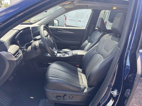 Used 2024 INFINITI QX60 Luxe AWD/4WD image 16