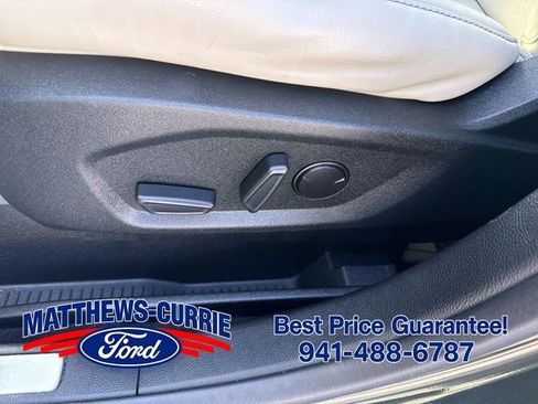 Certified 2022 Ford Edge Titanium w/ Equipment Group 301A AWD/4WD image 10