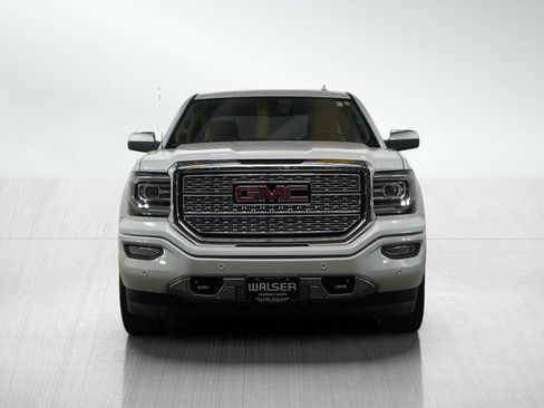 Used 2017 GMC Sierra 1500 Denali w/ Denali Ultimate Package image 8