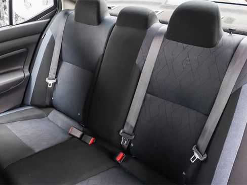 Used 2023 Nissan Versa SV image 19