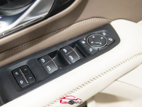 Used 2021 GMC Yukon XL Denali w/ Denali Ultimate Package image 43