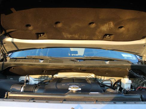 Used 2016 Toyota Tundra SR5 image 39