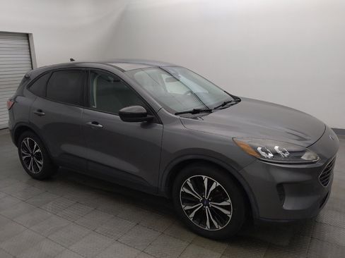 Used 2021 Ford Escape SE w/ SE Sport Appearance Package FWD image 11