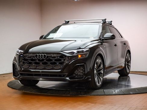 New 2026 Audi Q8 Prestige image 1