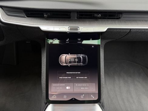 Used 2025 Lucid Air Touring AWD/4WD image 22