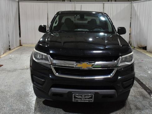 Used 2019 Chevrolet Colorado W/T w/ WT Convenience Package image 2