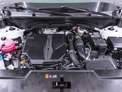 Used 2025 Hyundai Santa Fe Calligraphy image 28