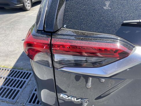 Used 2024 Toyota RAV4 XSE image 15