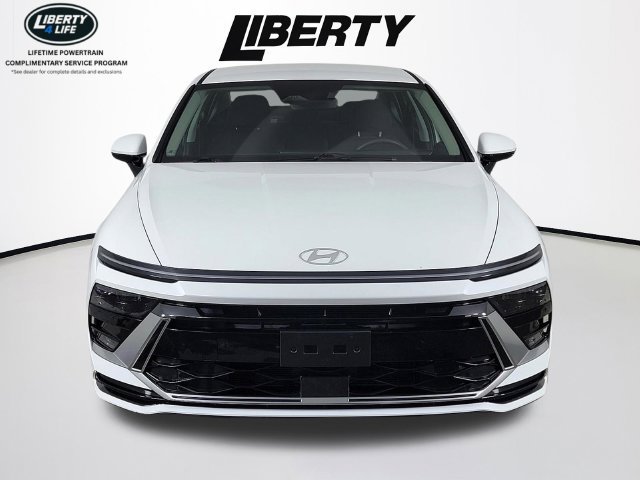 Used 2025 Hyundai Sonata SEL FWD image 9