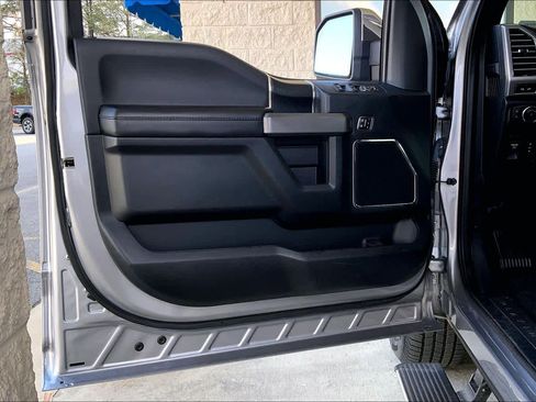 Used 2020 Ford F150 Platinum w/ Equipment Group 701A Luxury image 22