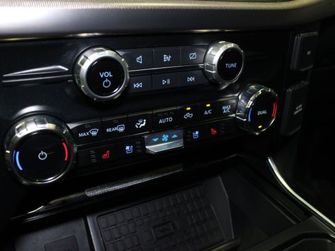 Used 2023 Ford F150 Raptor AWD/4WD image 30