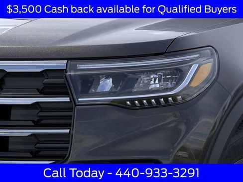 New 2026 Ford Explorer Active w/ Active Comfort Package image 20