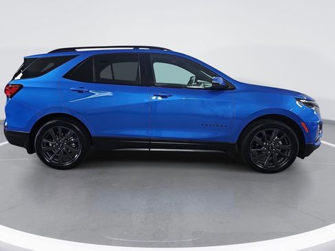 Certified 2024 Chevrolet Equinox RS AWD/4WD image 2