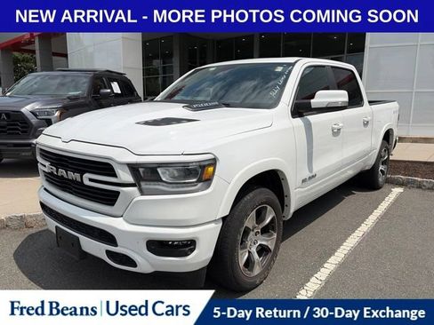 Used 2022 RAM 1500 Laramie AWD/4WD image 3