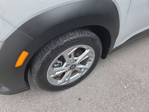 Certified 2023 Hyundai Kona SEL AWD/4WD image 10