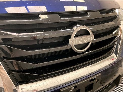 Certified 2024 Nissan Pathfinder SV image 23