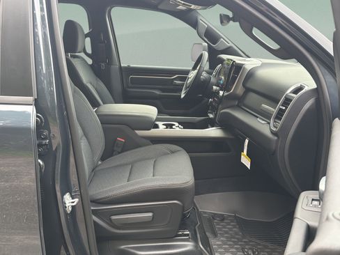 New 2026 RAM 1500 Big Horn AWD/4WD image 23