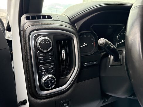 Used 2021 GMC Sierra 1500 AT4 w/ AT4 Value Package image 28