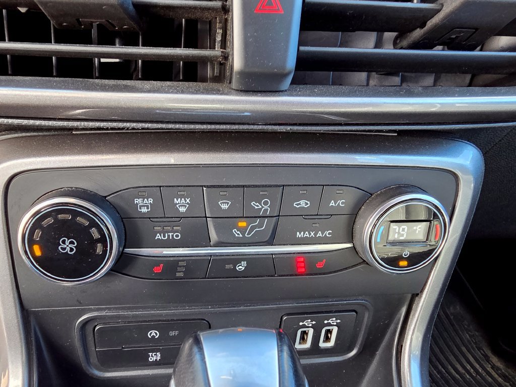 Used 2018 Ford EcoSport SE w/ SE Convenience Package FWD image 9