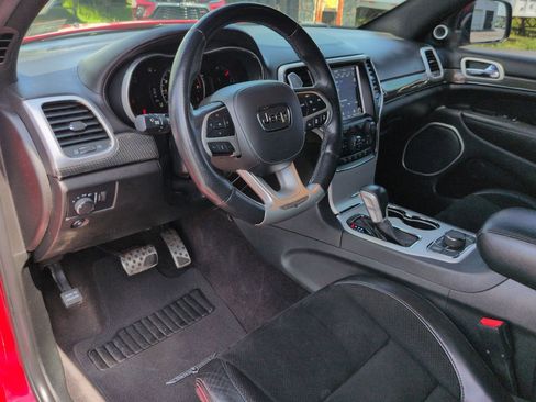 Used 2018 Jeep Grand Cherokee Trackhawk AWD/4WD image 10