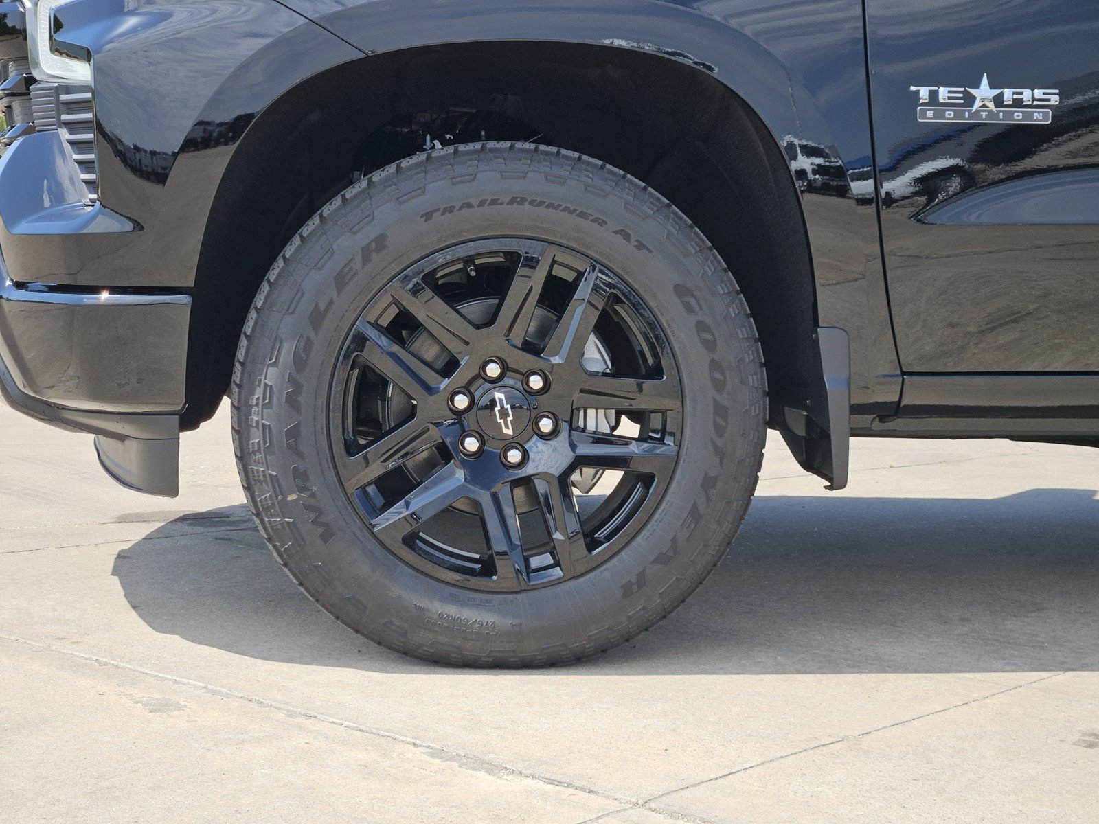 New 2026 Chevrolet Silverado 1500 RST AWD/4WD image 7