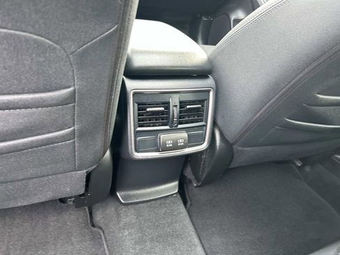 Used 2022 Subaru Forester Premium image 19