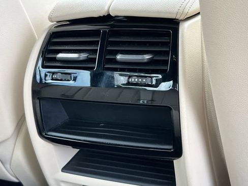 Used 2022 BMW 540i w/ Premium Package RWD image 38