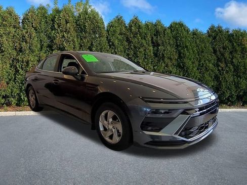 Certified 2026 Hyundai Sonata SE FWD image 3