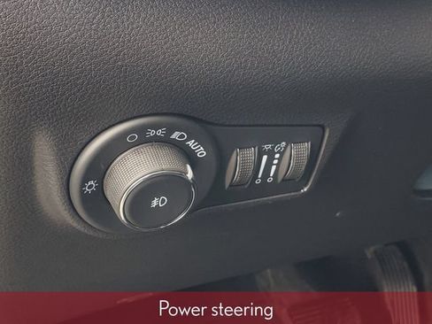 Used 2023 Jeep Compass Limited AWD/4WD image 13