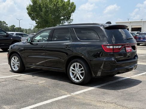 Used 2023 Dodge Durango R/T RWD image 7