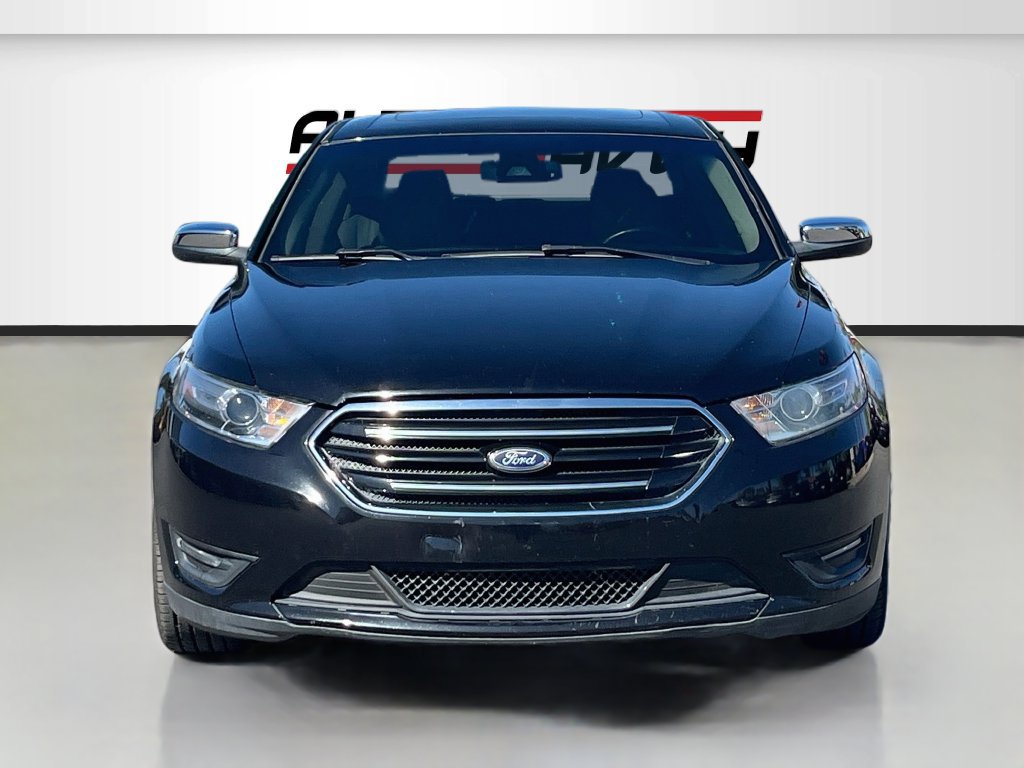 Used 2019 Ford Taurus Limited FWD image 2