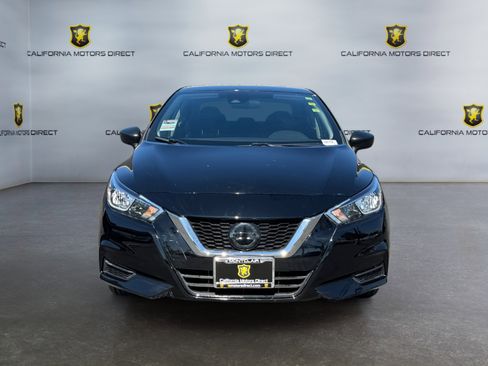 Used 2020 Nissan Versa S FWD image 8