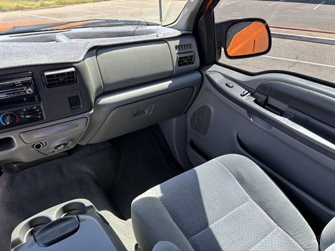 Used 2003 Ford F250 4x4 Crew Cab Super Duty image 40