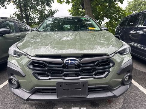 Used 2024 Subaru Crosstrek 2.5i Limited AWD/4WD image 6