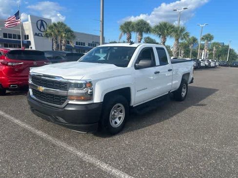 Used 2019 Chevrolet Silverado 1500 W/T w/ WT Convenience Package RWD image 2