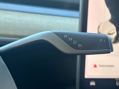 Used 2021 Tesla Model 3 Standard Range Plus RWD image 26