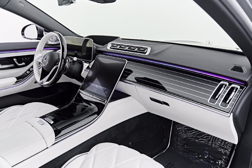 Used 2026 Mercedes-Benz Maybach S 580 4MATIC image 40