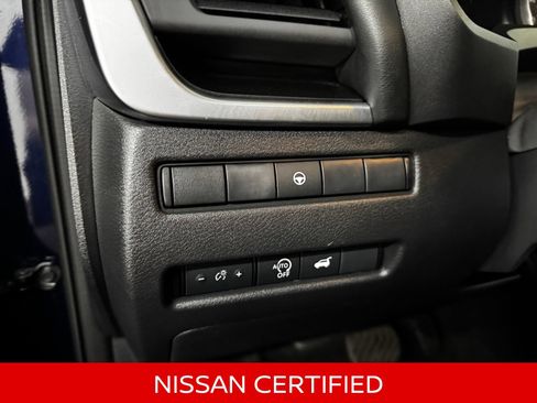 Certified 2025 Nissan Rogue SV AWD/4WD image 25