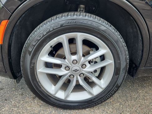 Used 2025 Dodge Durango GT AWD/4WD image 18