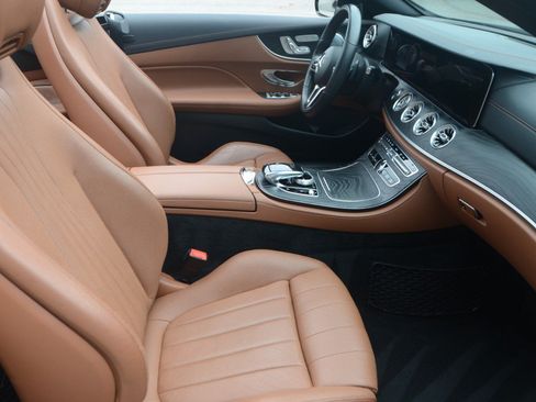 Used 2020 Mercedes-Benz E 450 4MATIC Cabriolet image 13