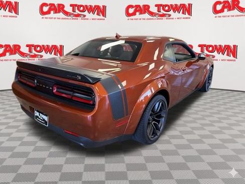 Used 2022 Dodge Challenger R/T Scat Pack RWD image 6